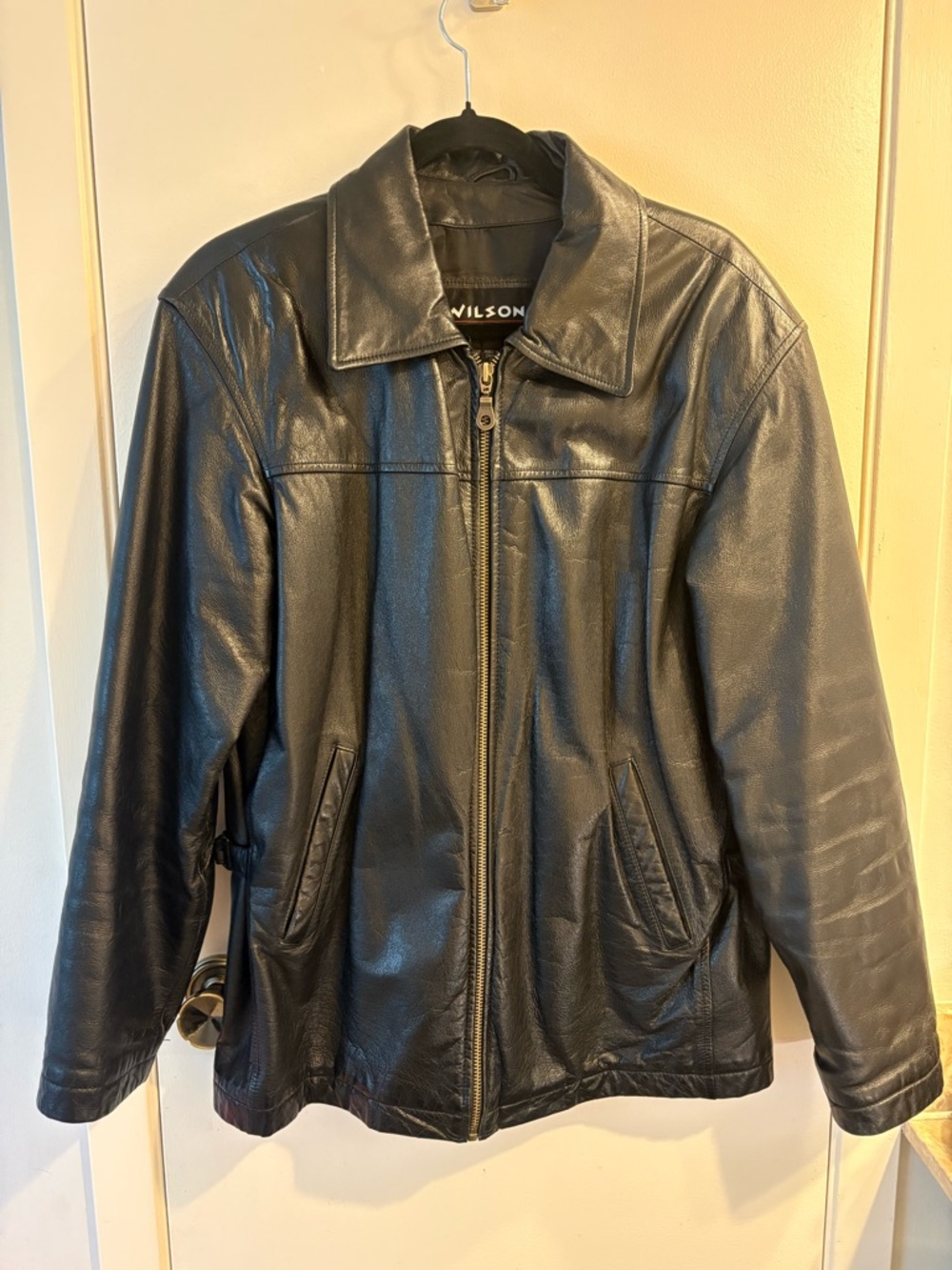Wilsons Men’s Black Leather Jacket Size Small